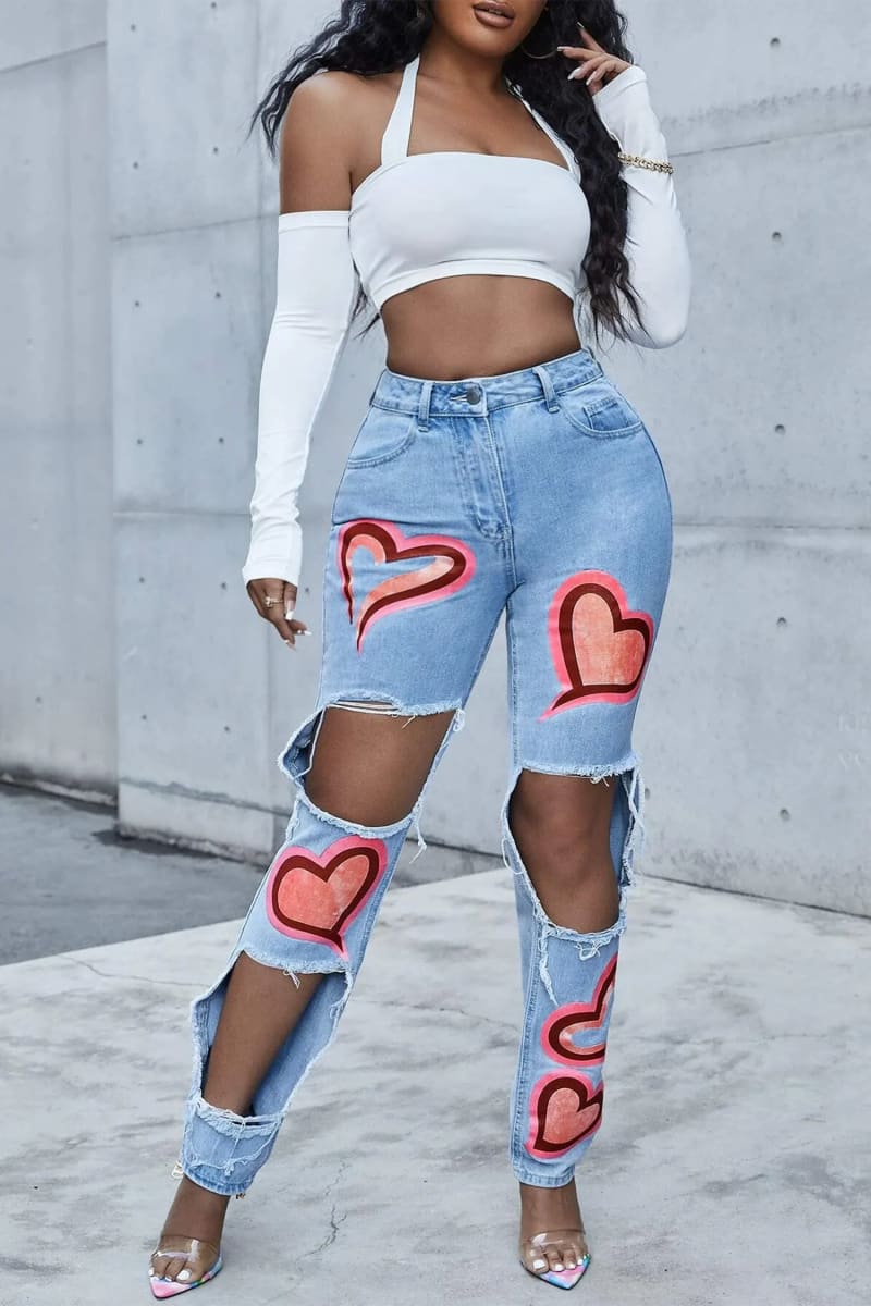 Blue High Waisted Heart Print Ripped Mom Jeans / S Pants